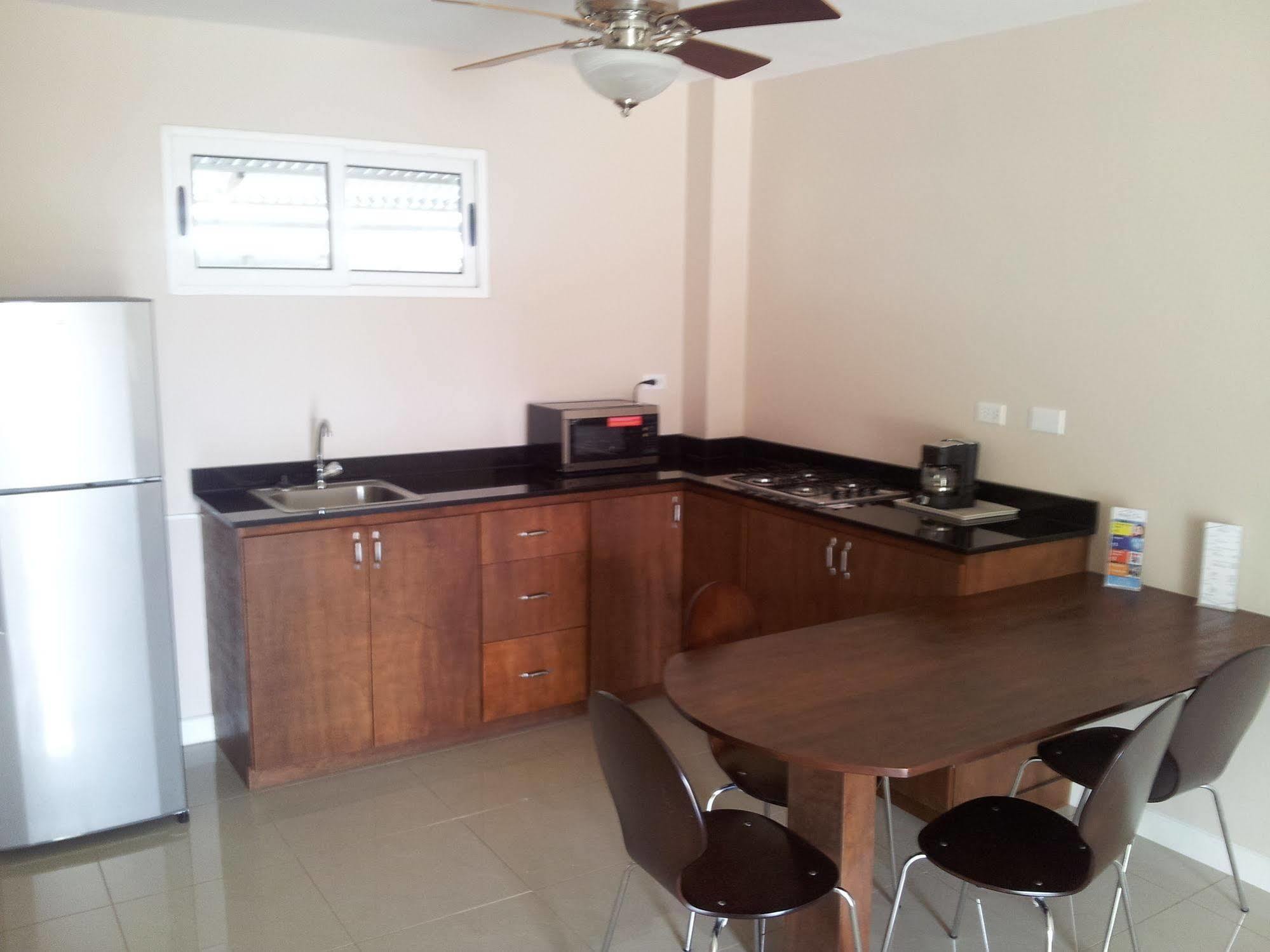 אורנג'סטאד Agua Clara Eco Suites מראה חיצוני תמונה