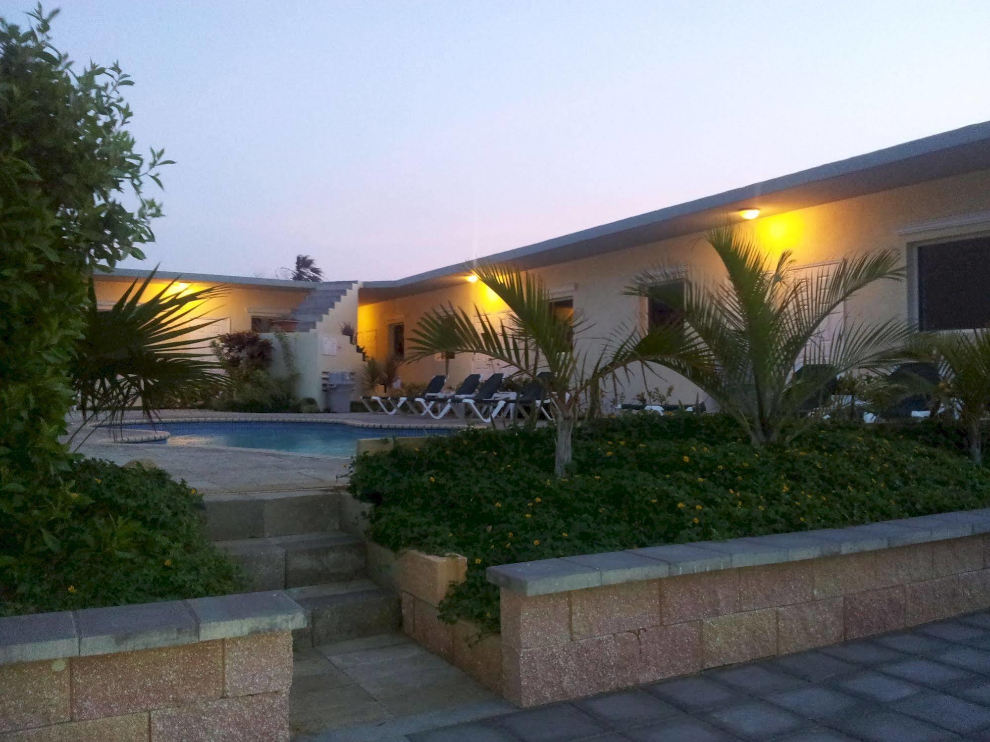 אורנג'סטאד Agua Clara Eco Suites מראה חיצוני תמונה