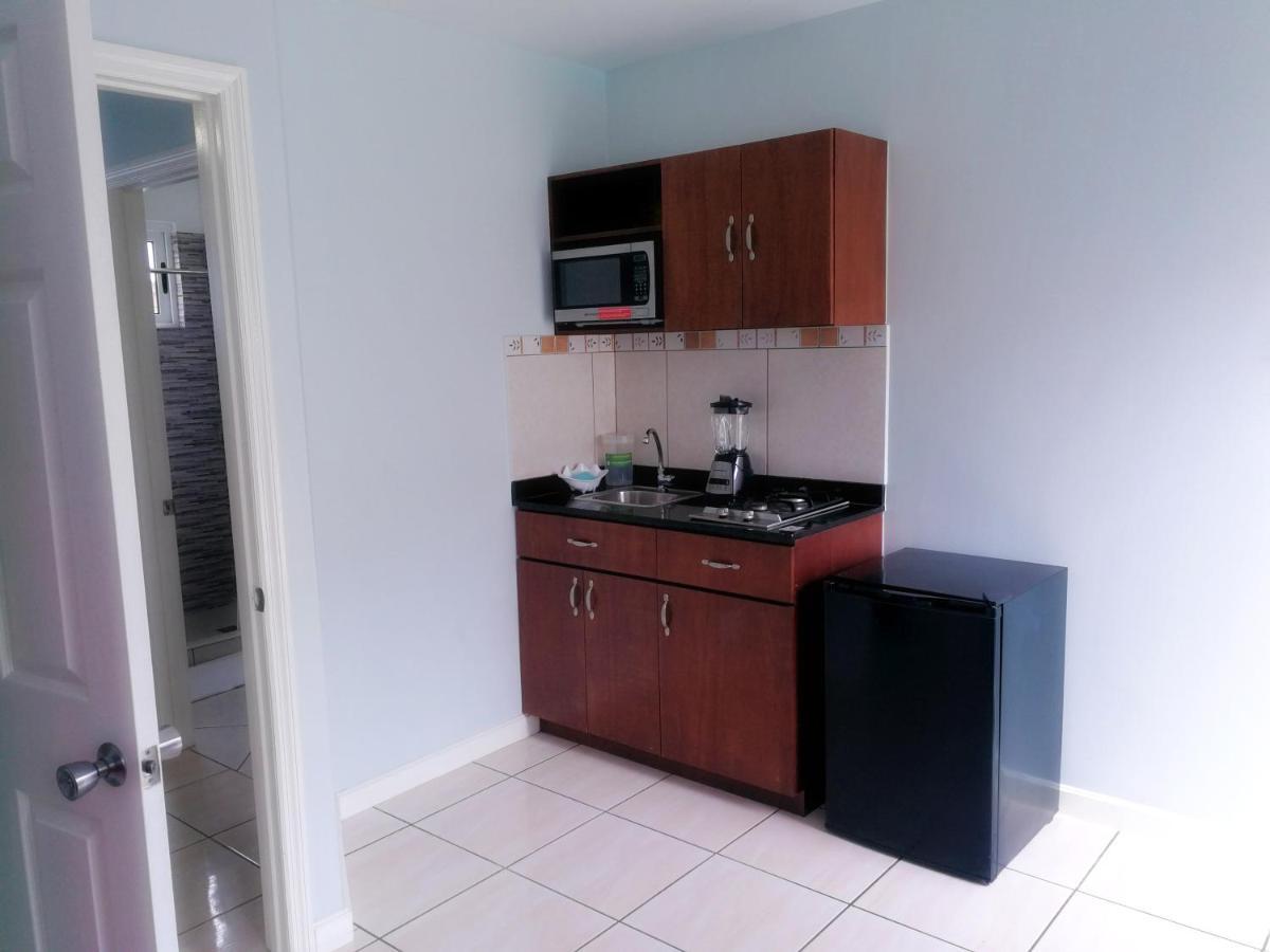 אורנג'סטאד Agua Clara Eco Suites מראה חיצוני תמונה