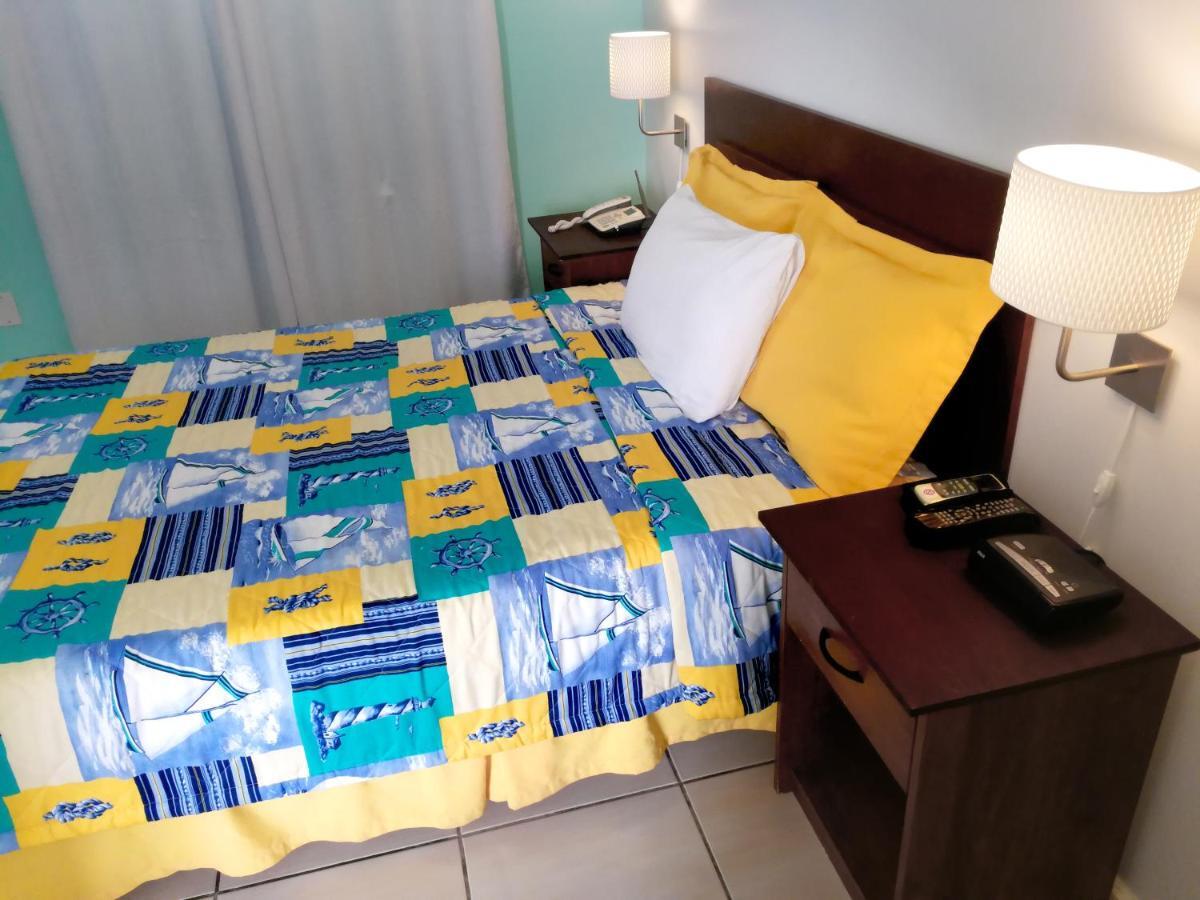 אורנג'סטאד Agua Clara Eco Suites מראה חיצוני תמונה