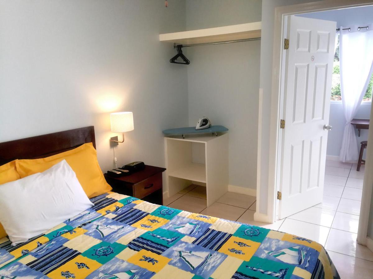 אורנג'סטאד Agua Clara Eco Suites מראה חיצוני תמונה