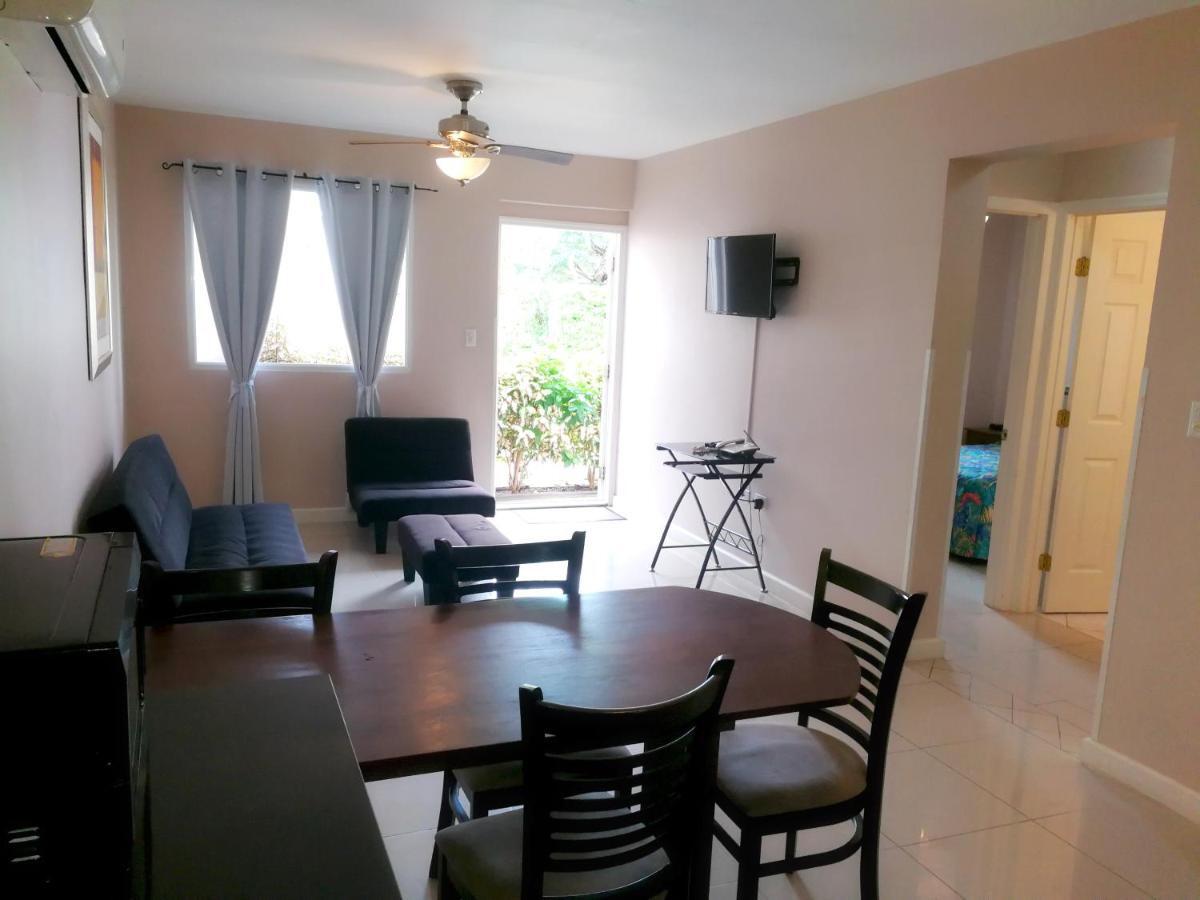 אורנג'סטאד Agua Clara Eco Suites מראה חיצוני תמונה