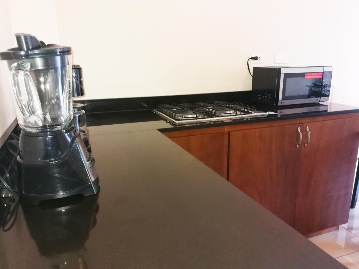 אורנג'סטאד Agua Clara Eco Suites מראה חיצוני תמונה