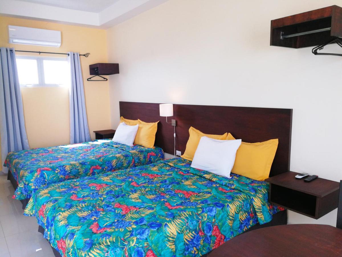 אורנג'סטאד Agua Clara Eco Suites מראה חיצוני תמונה