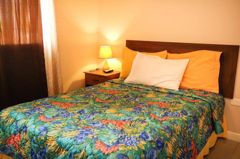 אורנג'סטאד Agua Clara Eco Suites מראה חיצוני תמונה